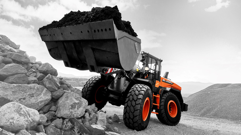 Cargadores Frontales DEVELON Cargador frontal DL250A-7M