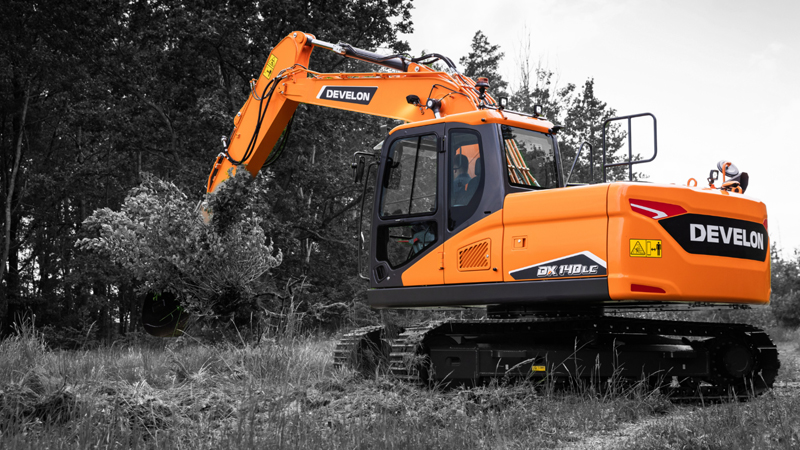 Excavadoras sobre Orugas DEVELON DX140LC-7(K)