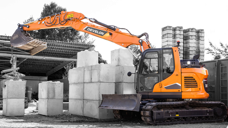 Excavadoras sobre Orugas DEVELON Excavadora DX140LCR