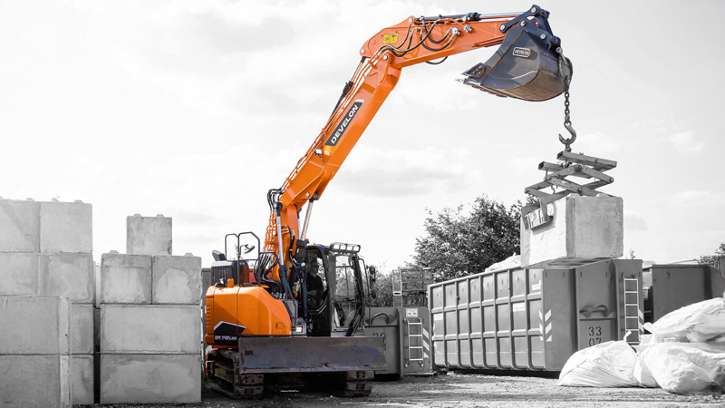 Excavadoras sobre Orugas DEVELON Excavadora DX140LCR