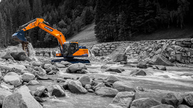 Excavadoras sobre Orugas DEVELON Excavadora DX210-7M