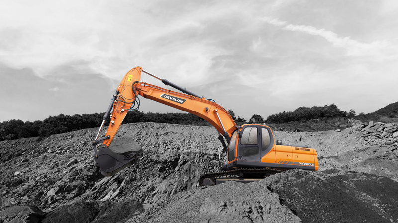 Excavadoras sobre Orugas DEVELON Excavadora DX260LCA