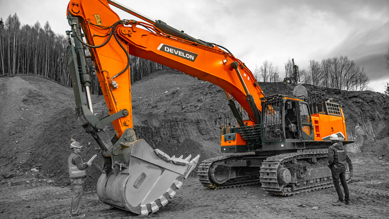 Excavadoras sobre Orugas DEVELON Excavadora DX800LC-7